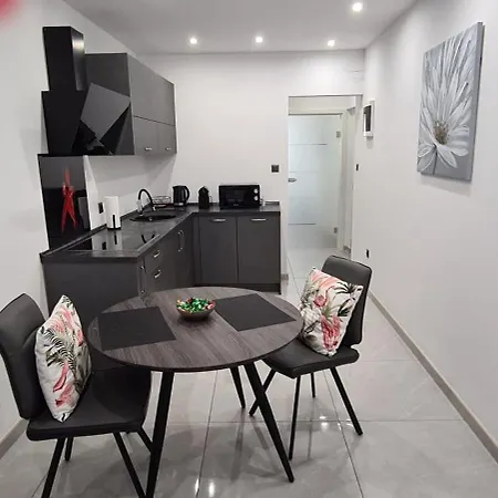 Apartment Julija 1 Rijeka