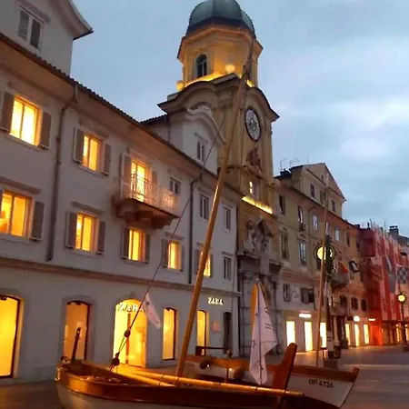 Julija 1 Apartman Fiume